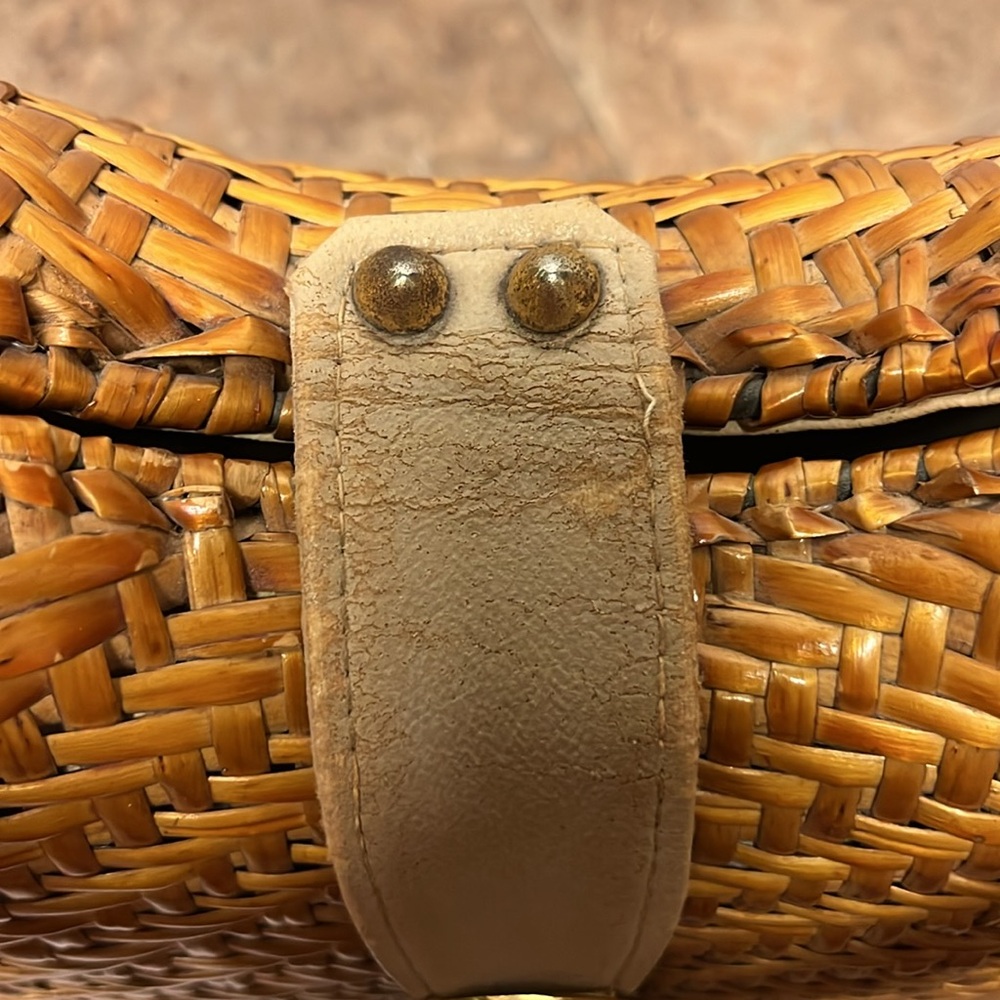 Vintage Tan Woven Women's Bag - Picture 6 of 6